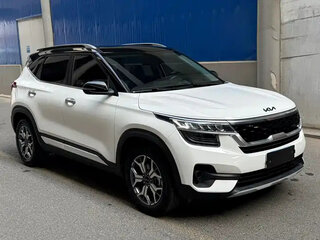 2022 Kia KX3, белый, 1670004 рублей, вид 4