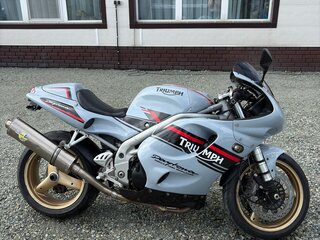 Triumph T595 Daytona