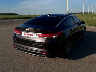 2018 Kia Optima IV Рестайлинг, коричневый, 1750000 рублей, вид 4
