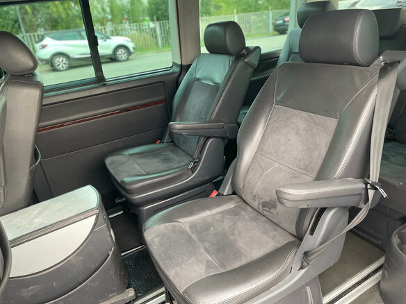2007 Volkswagen Multivan T5, чёрный, 1220000 рублей - вид 13