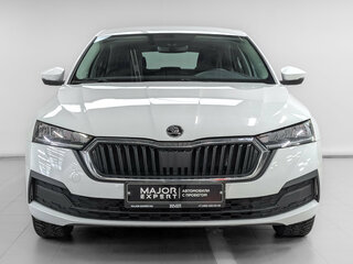 2021 Skoda Octavia IV (A8), белый, 2125000 рублей, вид 2