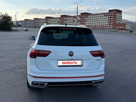 2021 Volkswagen Tiguan II Рестайлинг, белый, 3930000 рублей, вид 5