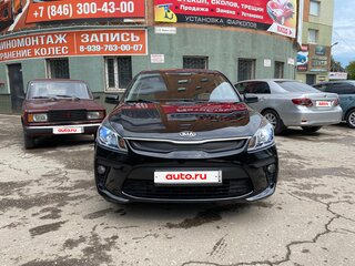 2017 Kia Rio IV, чёрный, 1449999 рублей, вид 2