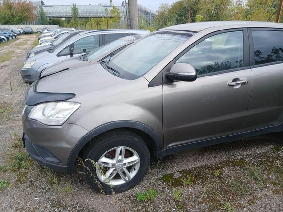 2013 SsangYong Actyon II, серый - вид 2