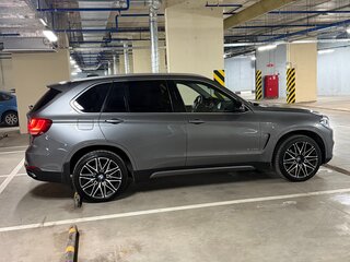 2017 BMW X5 35i III (F15), серый, 3300000 рублей, вид 3
