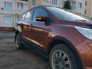 2017 Ford Kuga II Рестайлинг, коричневый, 1600000 рублей, вид 4