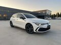 2023 Volkswagen Golf VIII, белый, 1910000 рублей - вид 1