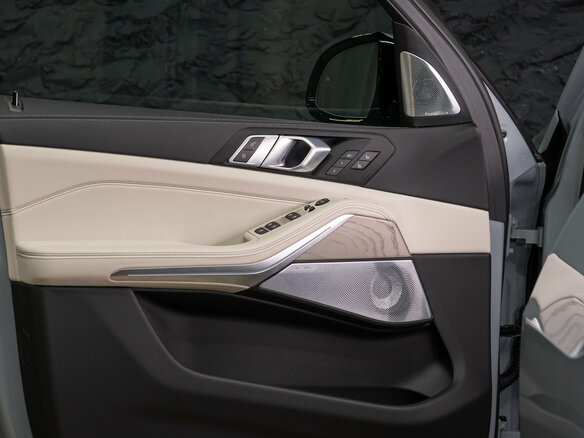 2026 BMW X5 40i IV (G05/G18) Рестайлинг, серый, 15990000 рублей - вид 25