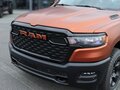2026 Ram 1500 Crew Cab V Рестайлинг, оранжевый, 9010000 рублей - вид 9