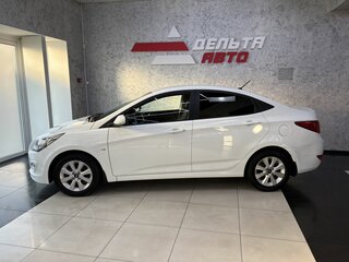 2016 Hyundai Solaris I Рестайлинг, белый, 1275000 рублей, вид 2