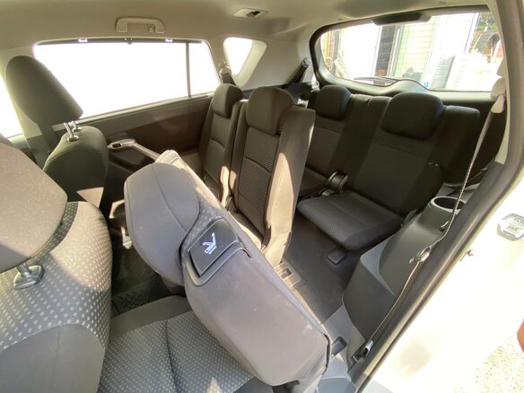 2011 Toyota Verso I, белый, 1190000 рублей - вид 12