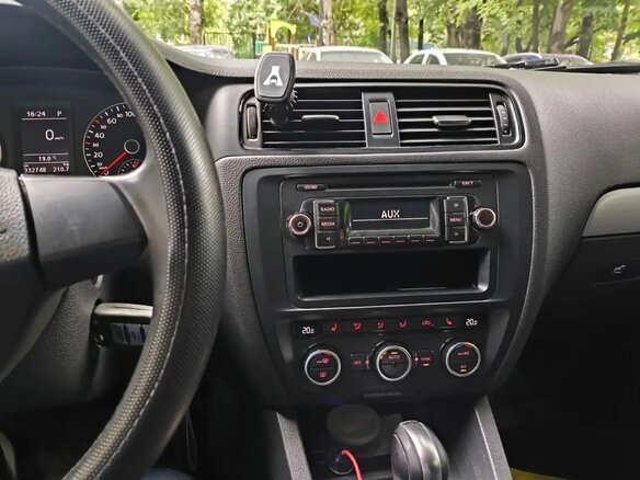 2012 Volkswagen Jetta VI, серый, 730000 рублей - вид 8