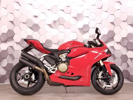 2015 Ducati Panigale S, красный, 1299000 рублей, вид 3