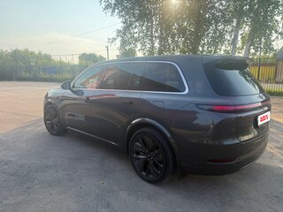 2025 Li Auto (Lixiang) L9 52.3 kWh I Рестайлинг, серый, 10600000 рублей, вид 5