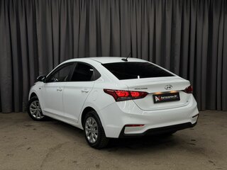 2017 Hyundai Solaris II, белый, 979999 рублей, вид 3