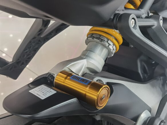2020 Ducati Monster 1200, чёрный, 1650000 рублей - вид 17