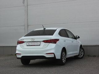 2019 Hyundai Solaris II, белый, 1090000 рублей, вид 2