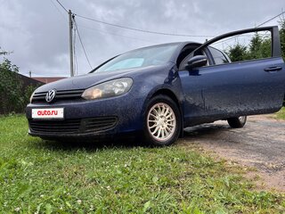 2011 Volkswagen Golf 6-speed VI, синий, 665000 рублей, вид 2