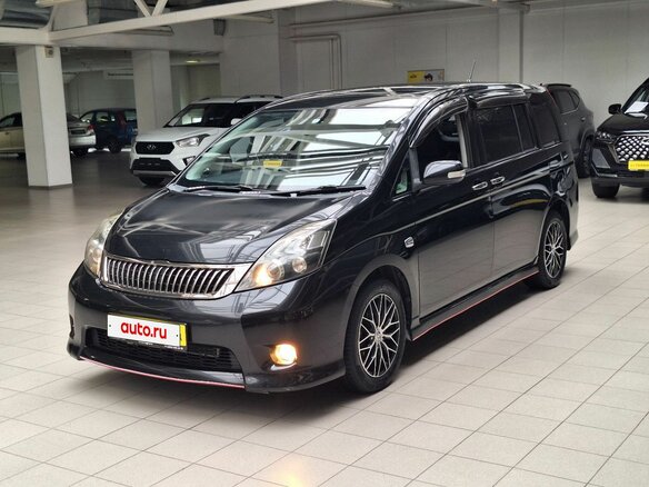 2010 Toyota ISis I Рестайлинг, чёрный, 1150000 рублей - вид 2