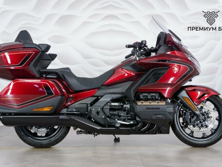 2025 Honda GL 1800 Gold Wing, красный, 3599000 рублей, вид 1