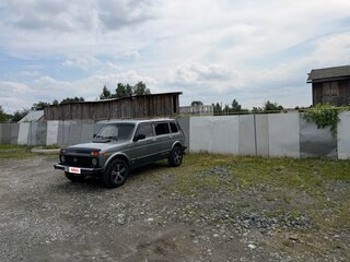 2013 Lada (ВАЗ) 2131 (4x4) 213105 I, серый, 520000 рублей, вид 5