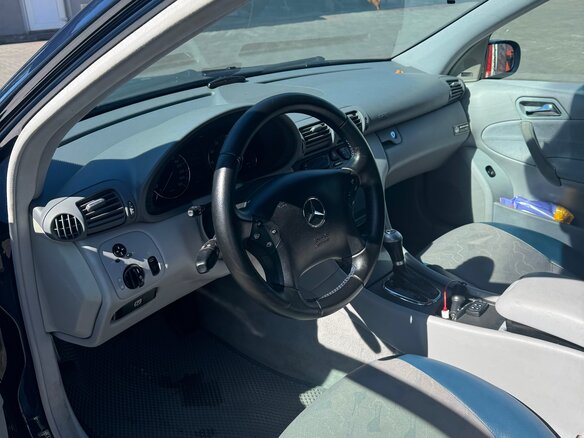 2004 Mercedes-Benz C-Класс 180 II (W203), синий, 699000 рублей - вид 8