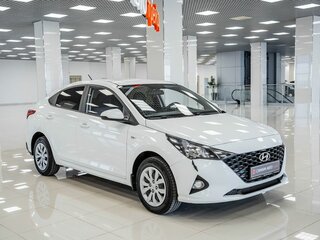 2020 Hyundai Solaris II Рестайлинг, белый, 1311000 рублей, вид 3
