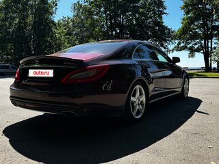 2012 Mercedes-Benz CLS 500 II (C218), пурпурный, 2200000 рублей, вид 3