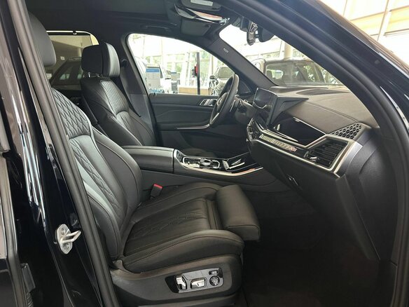 2026 BMW X5 40i IV (G05/G18) Рестайлинг, чёрный, 15700000 рублей - вид 10