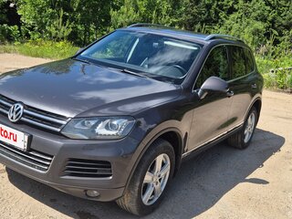 2012 Volkswagen Touareg II, чёрный, 2150000 рублей, вид 2