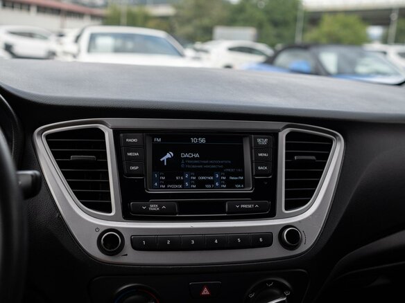 2019 Hyundai Solaris II, белый, 1415000 рублей - вид 12