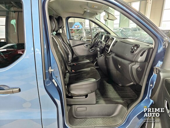 2020 Renault Trafic III, синий, 3499000 рублей - вид 20