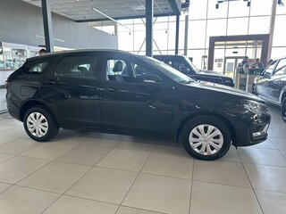 2026 Lada (ВАЗ) Vesta SW I Рестайлинг (NG), чёрный, 1865000 рублей, вид 3