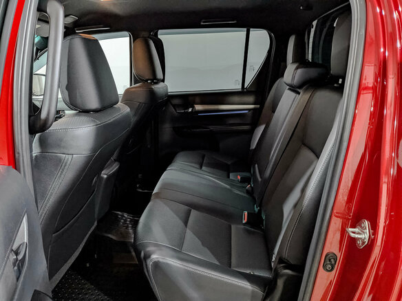 2020 Toyota Hilux VIII Рестайлинг 2, красный - вид 17