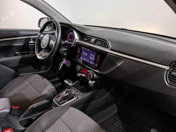 2021 Kia Rio X IV Рестайлинг, серебристый, 1655000 рублей - вид 12