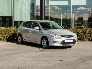 2011 Hyundai i30 I Рестайлинг, серебристый, 730000 рублей, вид 5