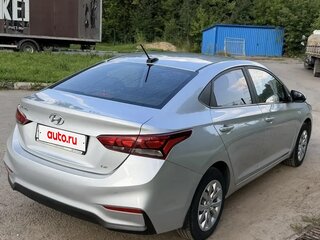 2017 Hyundai Solaris II, серый, 1280000 рублей, вид 3