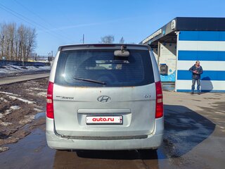 2009 Hyundai Grand Starex I, серый, 650000 рублей, вид 3