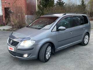 2010 Volkswagen Touran I Рестайлинг, серый, 890000 рублей, вид 1
