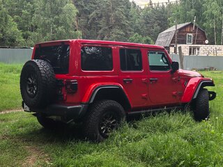 2021 Jeep Wrangler IV (JL), красный, 9050000 рублей, вид 4