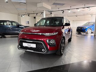 2022 Kia Soul III, пурпурный, 2600000 рублей, вид 2