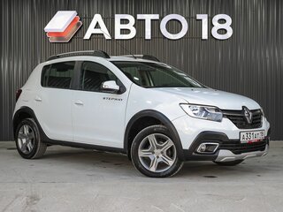 2020 Renault Sandero Stepway II Рестайлинг, белый, 1420000 рублей, вид 2
