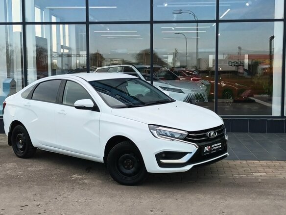 2023 Lada (ВАЗ) Vesta I Рестайлинг (NG), белый, 1050000 рублей - вид 2