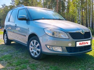 2011 Skoda Roomster I Рестайлинг, серый, 550000 рублей, вид 4
