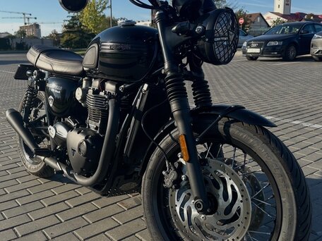 2023 Triumph Bonneville T120, чёрный, 1027349 рублей, вид 1