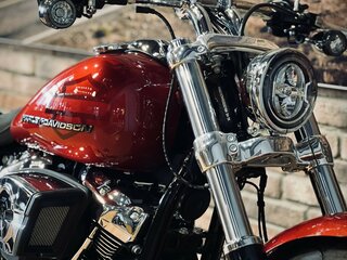2025 Harley-Davidson Breakout, пурпурный, 3300000 рублей, вид 4