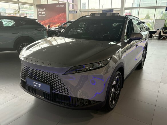 2026 Omoda C7, серебристый, 3099000 рублей - вид 13