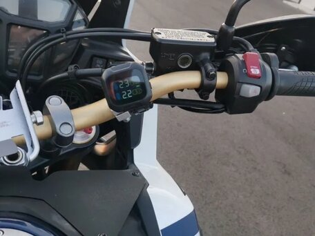 2016 Honda CRF 1000L Africa Twin, белый, 800000 рублей, вид 5