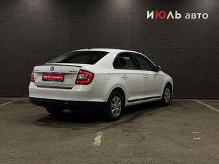 2018 Skoda Rapid I Рестайлинг, белый, 1120000 рублей, вид 5