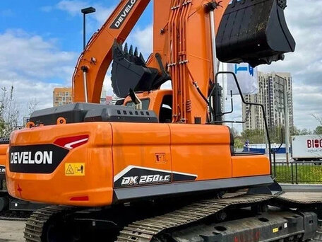 2026 Develon DX260, оранжевый, 22046430 рублей, вид 3